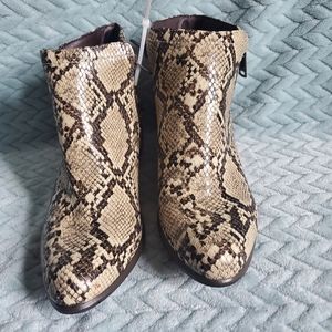 Unionbay Snakeprint Ankle Booties